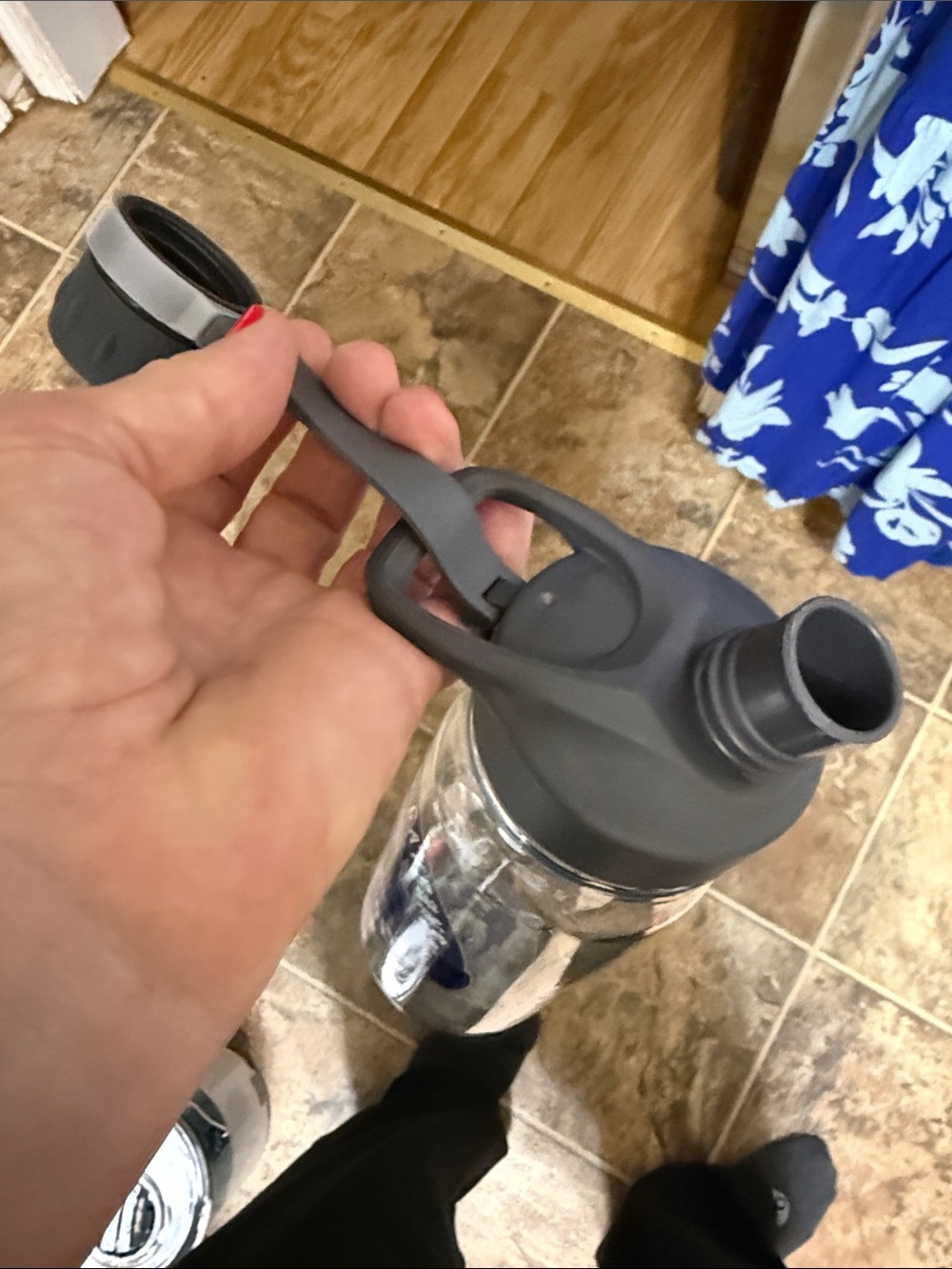 Source Unknown Blue and White Carlsbad Caverns NM National Park Water Bottle - Picture 4 of 8